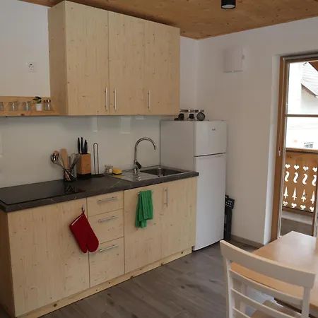 Apartmaji Pr' Ajdc * Бохинь