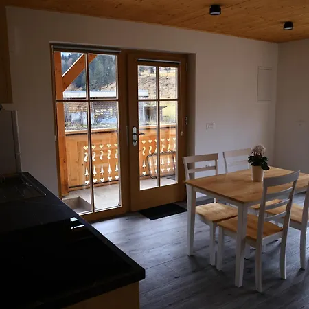 Apartmaji Pr' Ajdc *